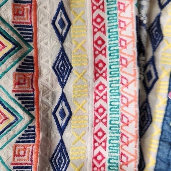 This Is An Example Of Title Case" - Picture 7 of 7